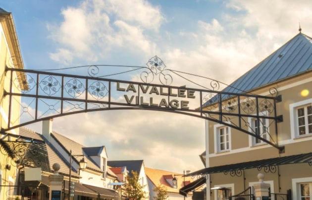 Suite Villanova Near Disneyland Paris Шеси Экстерьер фото
